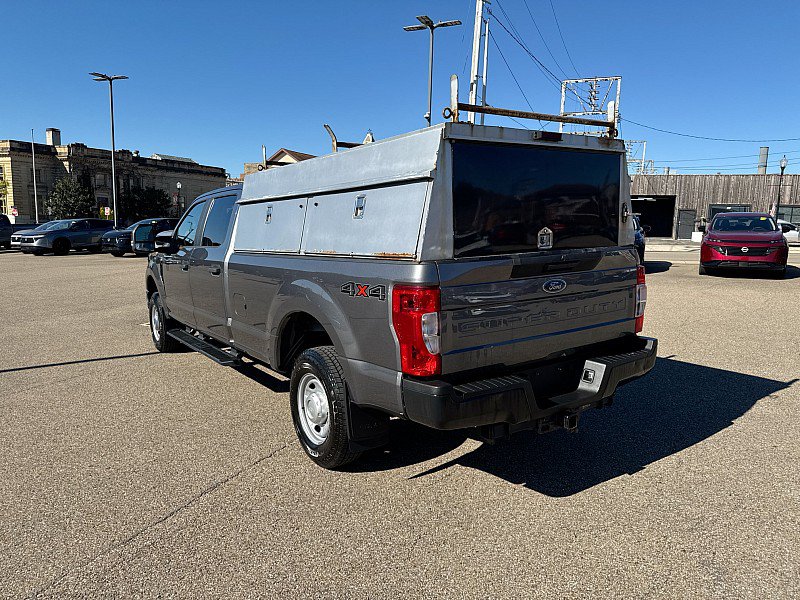 Used 2022 Ford F250 XL w/ Power Equipment Group AWD/4WD image 5