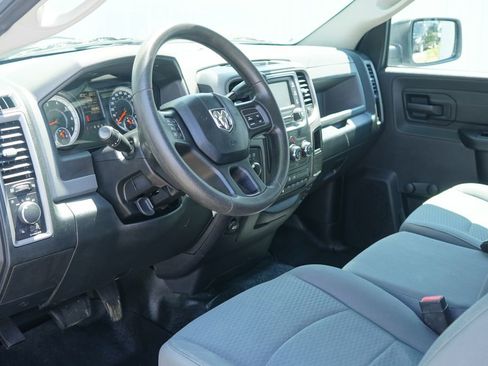 Used 2016 RAM 2500 Tradesman w/ Chrome Appearance Group AWD/4WD image 12