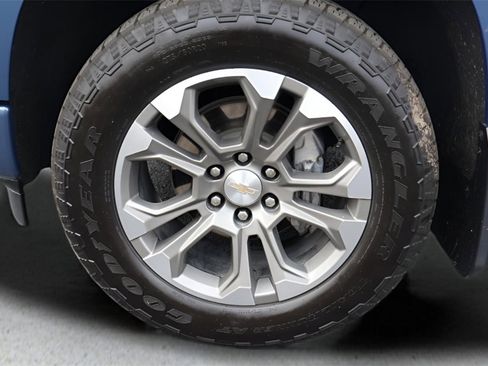 Used 2024 Chevrolet Silverado 1500 High Country image 30