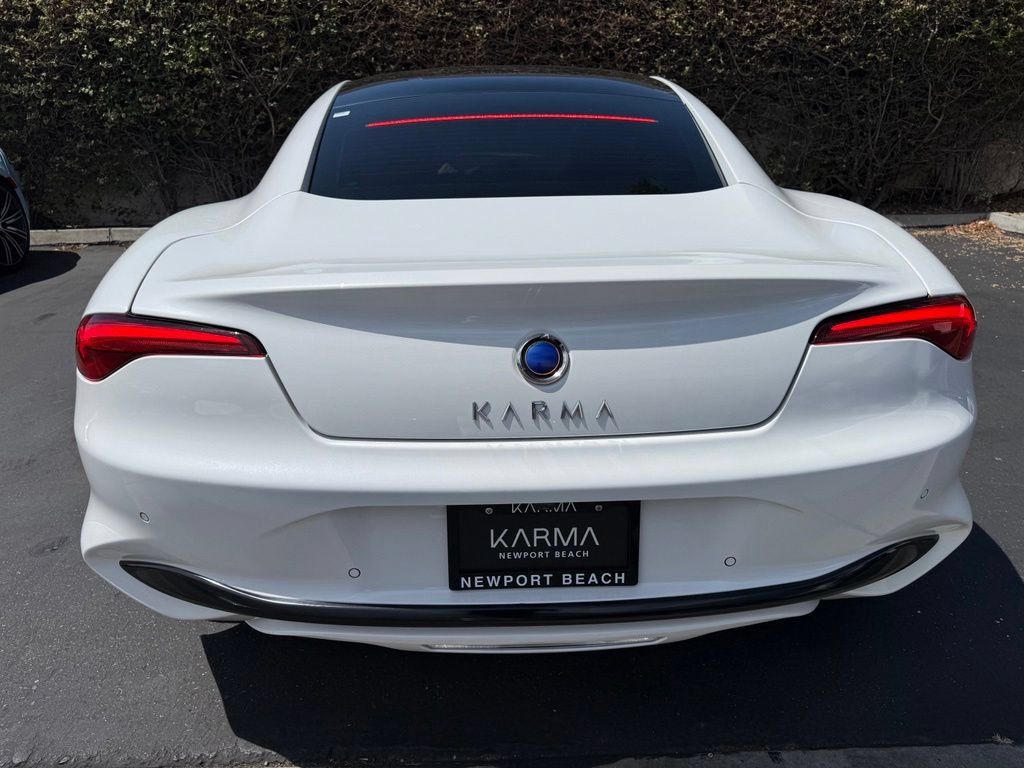 Used 2020 Karma Revero GT RWD image 7