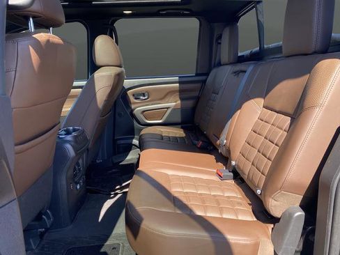 Used 2023 Nissan Titan Platinum Reserve w/ Moonroof Package AWD/4WD image 32
