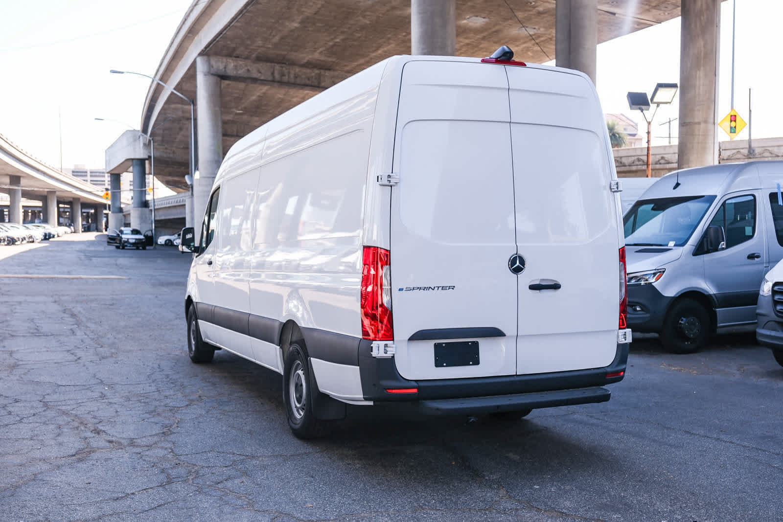 New 2025 Mercedes-Benz eSprinter 170 Cargo image 6