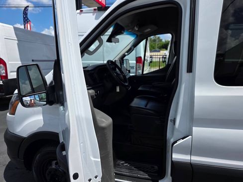 Used 2023 Ford Transit 350 XL RWD image 17