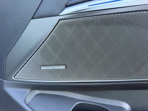 Used 2022 BMW M3 w/ Executive Package RWD image 19