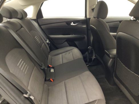 Used 2019 Kia Forte S w/ S Premium Package FWD image 19