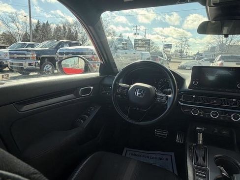 Used 2023 Honda Civic Sport image 23