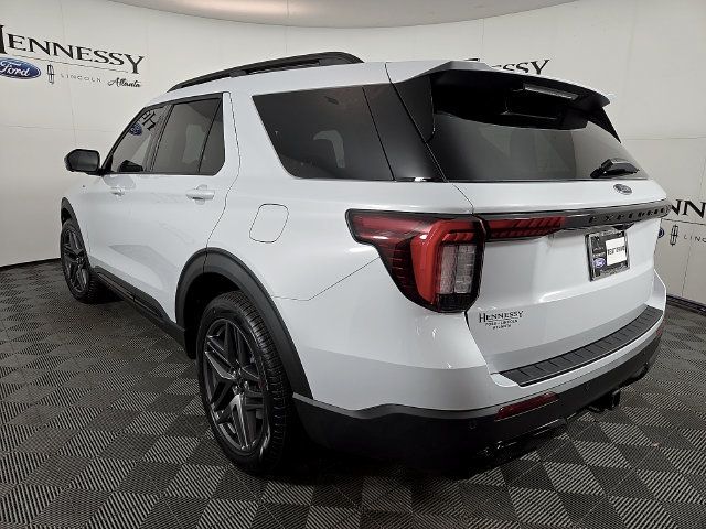 Used 2026 Ford Explorer ST-Line w/ ST-Line Street Pack RWD image 8