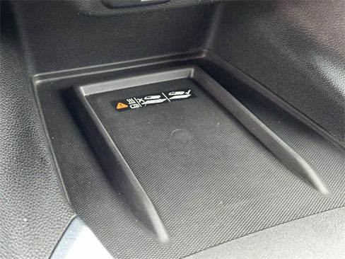 Used 2022 Chevrolet Traverse RS w/ LPO, Floor Liner Package image 20