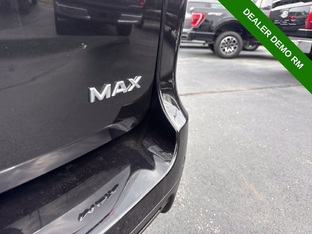 Used 2025 Ford Expedition Max Active AWD/4WD image 11