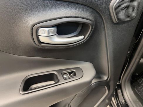 Used 2023 Jeep Renegade Limited w/ Sun/Sound Group image 41