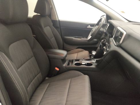 Used 2020 Kia Sportage LX AWD/4WD image 21