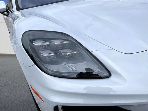 Used 2026 Porsche Panamera 4 E-Hybrid AWD/4WD image 12