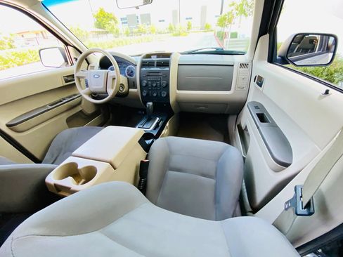 Used 2008 Ford Escape XLS FWD image 27