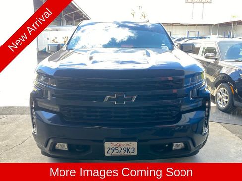 Used 2021 Chevrolet Silverado 1500 RST w/ Z71 Off-Road Package AWD/4WD image 2