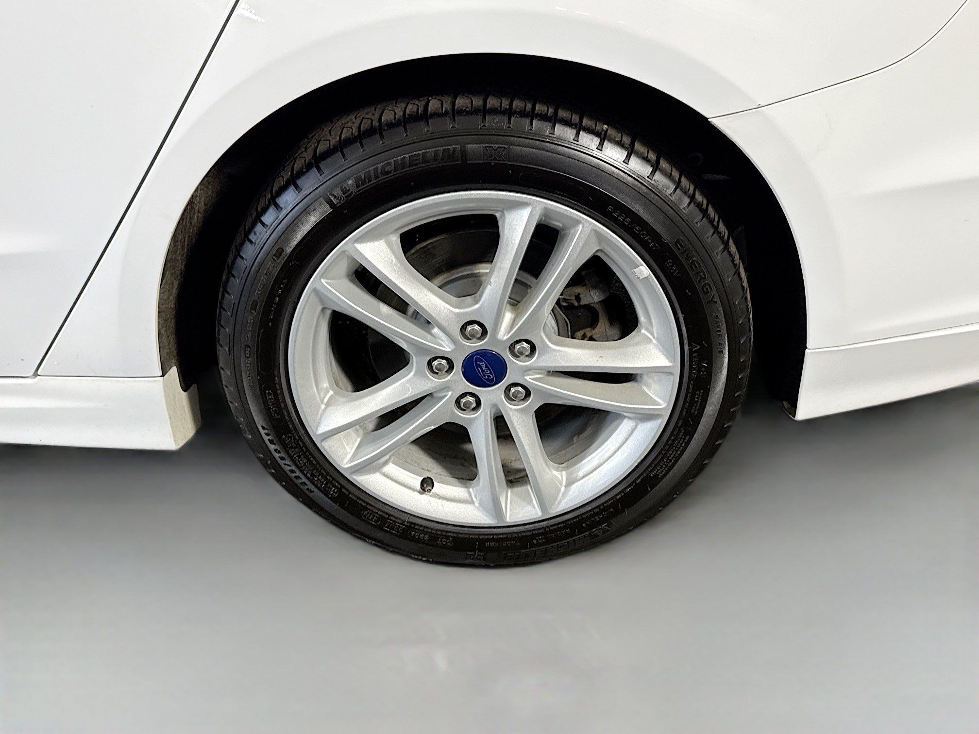 Used 2018 Ford Fusion S FWD image 37