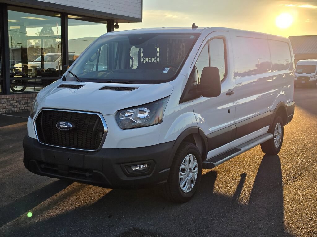 Used 2025 Ford Transit 250 Low Roof w/ Exterior Upgrade Package RWD image 2