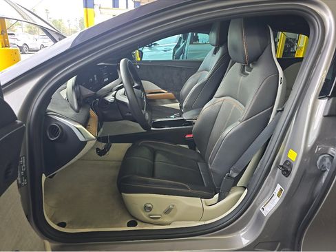 Used 2025 Lucid Air Grand Touring AWD/4WD image 7