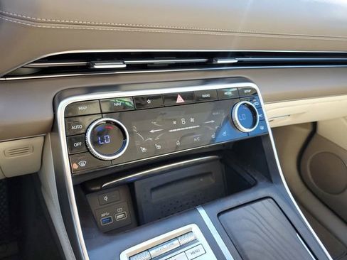 Used 2023 Genesis GV80 2.5T w/ Advanced Package image 27