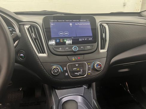 Used 2024 Chevrolet Malibu RS image 19