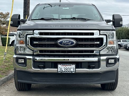 Used 2020 Ford F350 Lariat w/ Lariat Value Package image 8