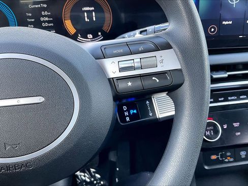 Certified 2025 Hyundai Tucson Blue image 21