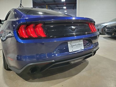 Used 2019 Ford Mustang Coupe image 37