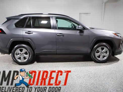 Used 2023 Toyota RAV4 XLE w/ Convenience Package FWD image 6