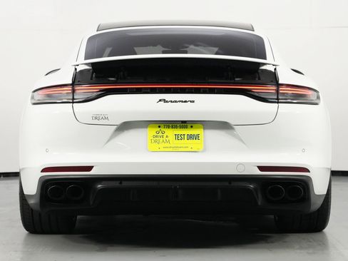 Used 2023 Porsche Panamera Platinum Edition w/ Smoking Package image 11