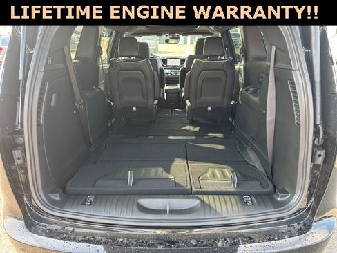 New 2026 Chrysler Pacifica Limited w/ S Appearance Package image 51