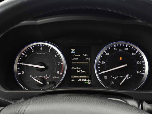 Used 2018 Toyota Highlander Limited image 27