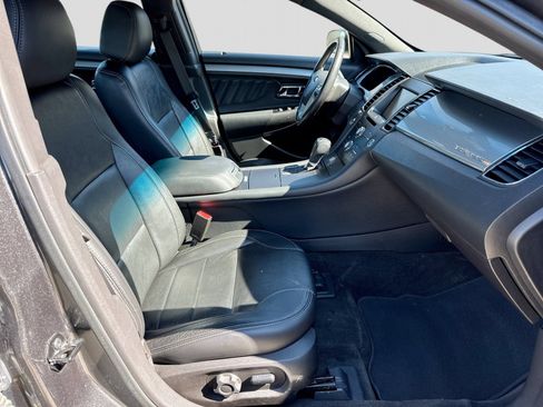 Used 2015 Ford Taurus SEL w/ Equipment Group 201A FWD image 24