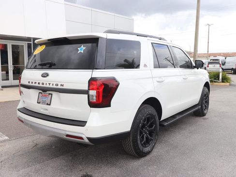 Used 2023 Ford Expedition Timberline image 16