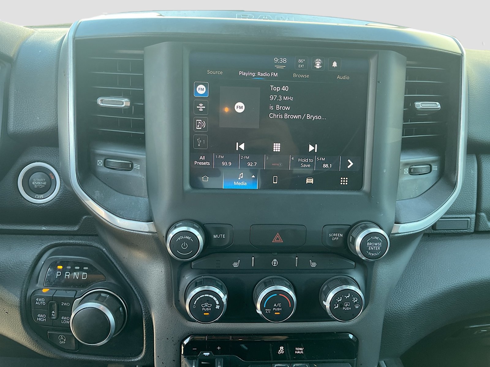 Used 2023 RAM 1500 Big Horn AWD/4WD image 14