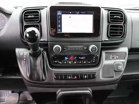Used 2025 RAM ProMaster 2500 w/ U-Haul Equipment Group FWD image 5