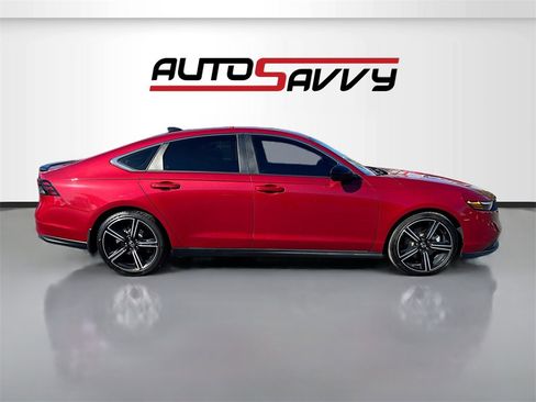 Used 2023 Honda Accord Sport image 8