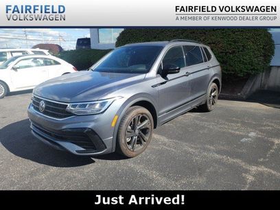 Certified 2024 Volkswagen Tiguan SE R-Line