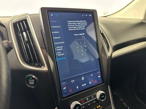 Used 2024 Ford Edge SEL image 20