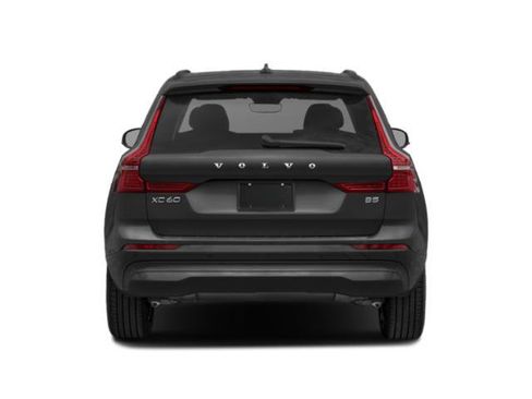 Used 2024 Volvo XC60 B5 Plus w/ Protection Package Premier AWD/4WD image 5