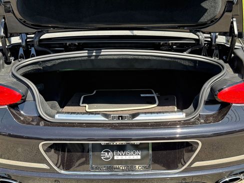 Used 2021 Bentley Continental GT image 20