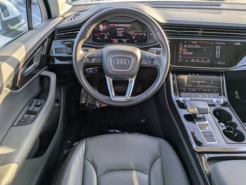 Used 2025 Audi Q7 3.0T Premium Plus AWD/4WD image 14