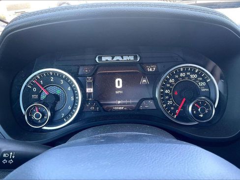 Used 2025 RAM 1500 Laramie AWD/4WD image 21