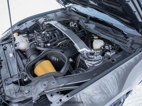 Used 2015 Ford Mustang Shelby GT350 image 17