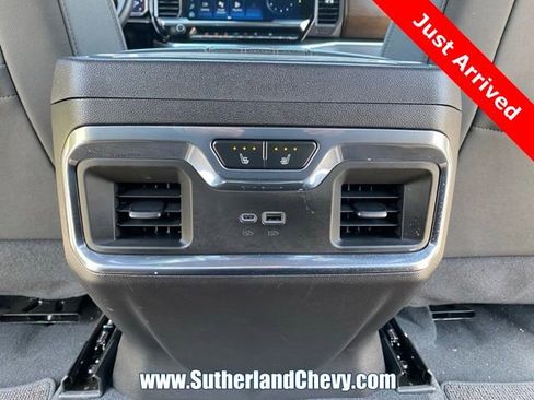 Used 2024 Chevrolet Silverado 1500 High Country w/ Technology Package image 46