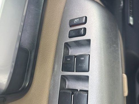 Used 2014 Toyota Sequoia Limited image 16