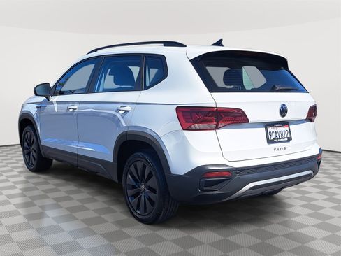 Used 2022 Volkswagen Taos S image 7
