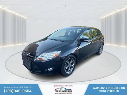 Used 2013 Ford Focus SE FWD image 1