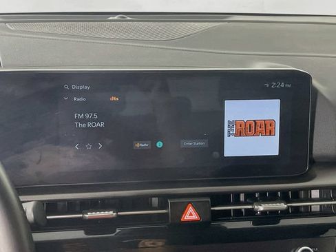 Used 2026 Kia Sportage EX w/ EX Panorama Roof Package FWD image 16