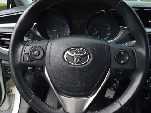 Used 2015 Toyota Corolla S FWD image 14