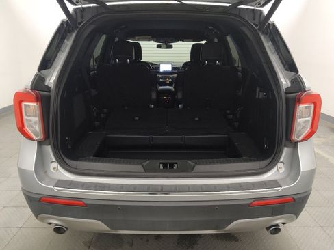 Used 2020 Ford Explorer Limited RWD image 29
