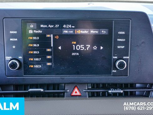 Used 2025 Kia Sportage LX FWD image 36